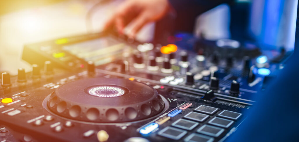 Музыка для dj